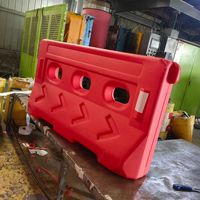 Barrières de circulation en plastique remplies d'eau pour karting, modèle 2025, vente en gros, barrières anti-collision pour pistes