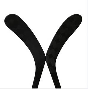 Palo de Hockey Elite 100% Carbono, Ligero como una Pluma, Suficientemente Fuerte para Romper Piedra - Product Image 3