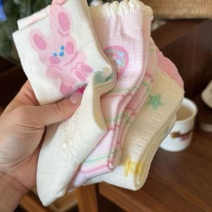 Calcetines de Encaje Transpirables y Absorbentes de Sudor para Mujer, Estilo Primavera-Verano, Finos, Color Rosa, Diseño de Dibujos Animados, Estilo Femenino y Lindo - Product Image 1