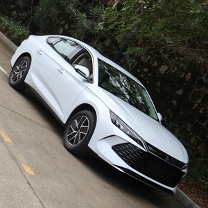 Nuevo diseño en stock Alta calidad 5 asientos sedán híbrido 2024 BYD Qin L DM-i 120KM coche híbrido enchufable a la venta barato - Product Image 4