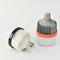 Ampoule LED d'urgence tactile à économie d'énergie 60W en plastique pour hôtel et maison avec autonomie de 7 à 8 heures E27