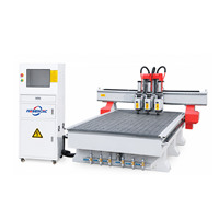 Machine de fraisage CNC industrielle Jinan Mosencnc 1325 avec 1 entraînement 3 axes |   Équipement de travail du bois multi-têtes
