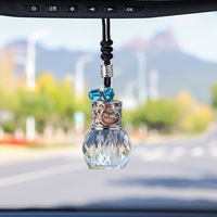 Diffuseur d'air liquide en cristal de luxe pour pare-brise de voiture, bouteille en cristal rechargeable, compatible avec les huiles essentielles, longue durée