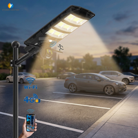 Projecteur LED Solaire Tout-en-Un Extérieur IP66 avec Caméra de Surveillance pour Éclairage Public Routier 300W
