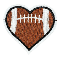 Lot de 12 patchs thermocollants en feutre écologique en forme de cœur de football, broderie sportive américaine pour vêtements, chapeaux, sacs et loisirs créatifs