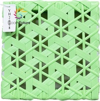 Panneaux de plafond en rotin composite de qualité supérieure avec cadre pour terrasse, balcon et pergola