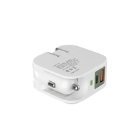 2-in-1 Heim-/Auto-Ladegerät mit PD 3.0 QC3.0 20W 2 USB-Anschlüssen PC Feuerfestes Material