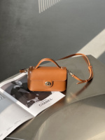 Pochette structurée en cuir véritable brillant exclusif, cadeaux d'entreprise VIP de Dubaï, fournisseurs d'usine de marques personnalisées