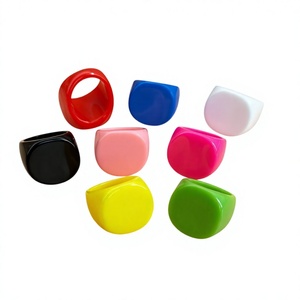 Fancy Colorful Geometric Resin Rings Unique Quality Wide Band Statement Rings Modern Acrylic Cocktail Ring Jewelry for Women - Product Image 1