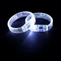 Bracelet LED lumineux étanche à piles pour mariage, fête, bar, festival de musique, concert