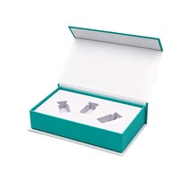 Boîte en carton blanc personnalisée haut de gamme à couvercle magnétique en forme de livre pour ampoules de poudre lyophilisée aseptique, impression offset cosmétique