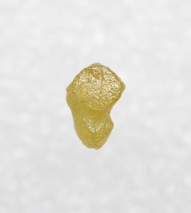 Diamante raro de 3.34 CT, natural, amarillo, sin cortar, para la exquisita colección de joyas Dream Diamond. - Product Image 6