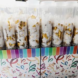 مدفع كونفيتي قابل للتخصيص مع كونفيتي على شكل فراشات، قاذف كونفيتي وورق للحفلات، مثالي لسجل الزفاف والمكتب - Product Image 5