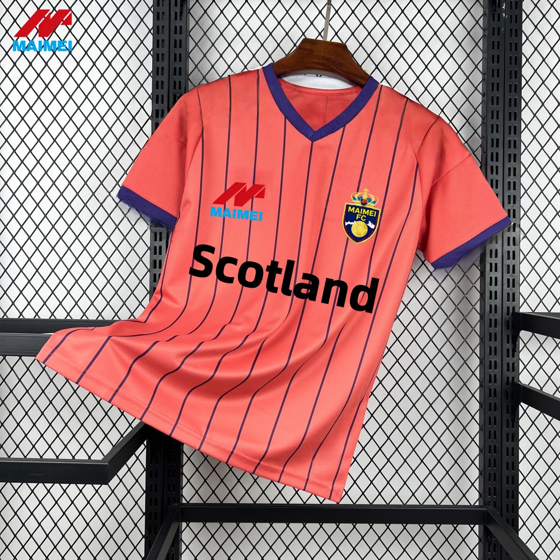 Escocia 2026, camiseta de visitante roja.