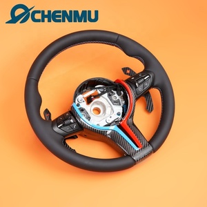 Volant en cuir perforé personnalisé Plug and Play pour <span class=keywords><strong>BMW</strong></span> <span class=keywords><strong>M3</strong></span> F10 F30 E90 E91 E70 E71 <span class=keywords><strong>E80</strong></span> E82 E83 E87 E88 E93 X1 X5 X6 - Product Image 2