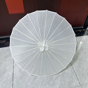 <span class=keywords><strong>Parasol</strong></span> élégant en tissu de soie de grande taille (82 cm) pour mariages - Parapluie décoratif de couleur unie pour la photographie de fête et les décors - Product Image 3