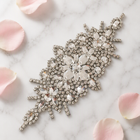 Applique en strass de cristal avec embellissements de perles pour la couture DIY, idéale pour robes, coiffes, jarretelles et chaussures