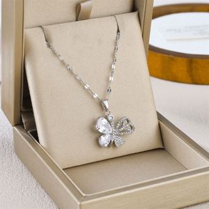 Collar de Acero Inoxidable con Colgante de Mariposa de Zirconia, Collar con Colgante de Zirconia en Forma de Corazón para Mujer, Cadena de Acero Inoxidable, Micro Collar - Product Image 3