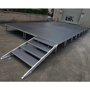 Système de scène mobile intérieure réglable pour concert - Product Image 5