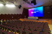 Layar LED Video Wall Raksasa Indoor Outdoor 500x500mm untuk Latar Panggung, P2.6 P2.9 P3.91 P4.81, Sambungan Tanpa Celah, Layar LED Sewa