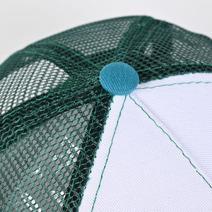Casquettes de sport à visière pré-courbée à 5 panneaux sur mesure, dos en maille, vente en gros avec logo brodé 3D, casquettes de camionneur - Product Image 2