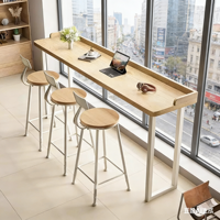 Table de bar mobile en bois massif de style nordique, longue et étroite, pour balcon ou fenêtre, idéale pour les salons de thé ou les cafés, avec chaises hautes incluses.