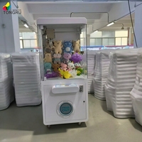Machine à griffes de jeu d'arcade à monnayeur pour parcs d'attractions, vente en gros d'usine, modèle Toy Boutique Claw Machine LOGO