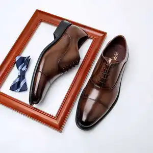 Ventas calientes Los últimos zapatos de negocios de moda europea de moda para hombres zapatos de cuero real para hombres