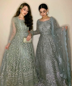 Robe élégante, longue au sol, avec belle applique, convient pour fête/mariage, 2021 - Product Image 1