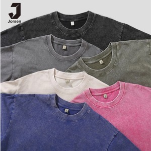 ชุดเสื้อยืดและกางเกงขาสั้นผู้ชาย Jorsen OEM 230gsm ผ้าฝ้าย 100% สไตล์สตรีทแวร์ ลุคทำสีซีดแบบวินเทจ ยูนิเซ็กส์ สำหรับฤดูร้อน ชุด 2 ชิ้น - Product Image 3