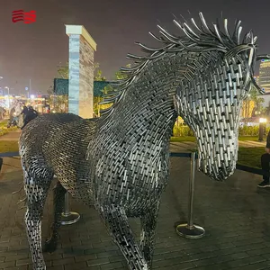 Escultura de caballo hueco de acero inoxidable, nuevo proceso, diseño único, escultura de animal, el tamaño del material metálico se puede personalizar