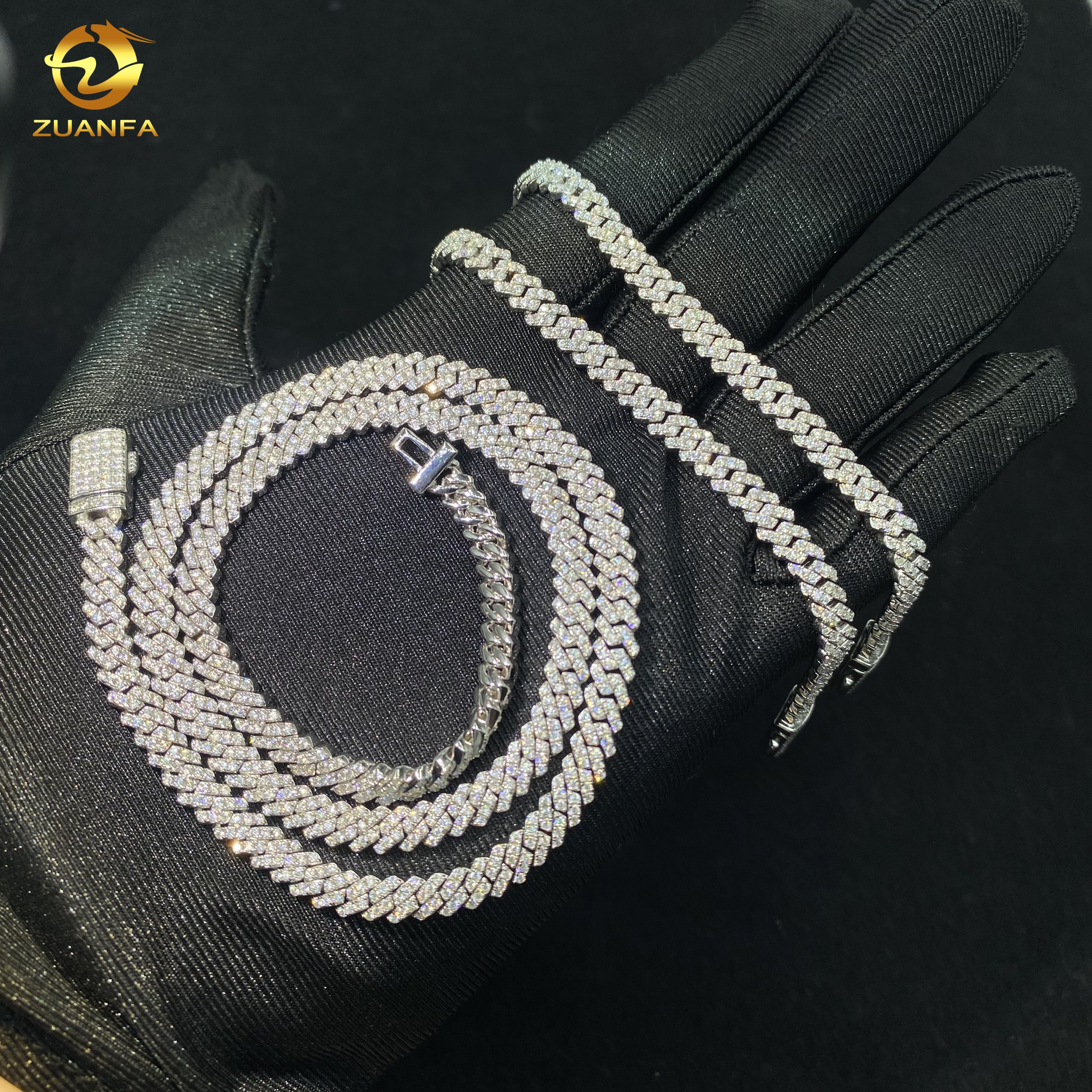 cuban link bracelet moissanite