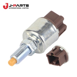 Interrupteur d'assistance au freinage pour Toyota Hilux Surf RZN169 1999-2004 OE 84340-35020 8434035020 - Product Image 3