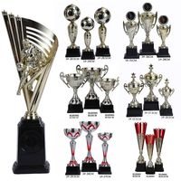Yiwu Collection tasse en métal et tige en plastique thropy tasse première ligue or balle trophée grand trophée de football