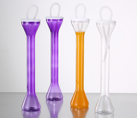 Gobelets en plastique personnalisés avec logo OEM, multi-capacités, élégants, pour festival, slushy, avec pailles, pour bars et fêtes.