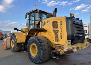 Chargeuse sur pneus Caterpillar 966G d'occasion, 6 tonnes, pour travaux lourds, construction, exploitation minière, moteur, pompe, modèle 2021, 195 kW - Product Image 3