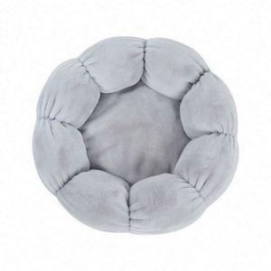 Coussin rond pour animaux de compagnie en polaire corail, gris doux, style moderne, toutes saisons, lavable à la main, rembourrage en fibre de polyester - Product Image 1