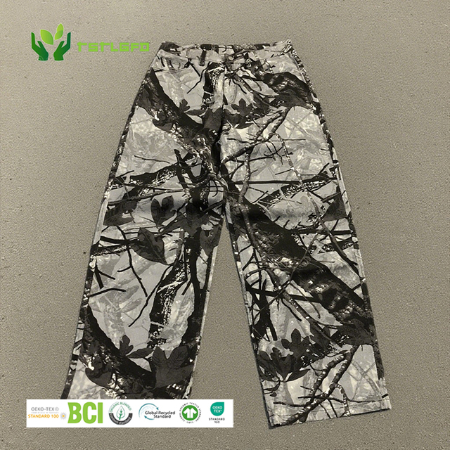Eco-friendly Customized High Street Hip Hop Embroidery Mid Men's Wide Leg Organic Cotton Trousers Big Pocket Acid Washed Jeans