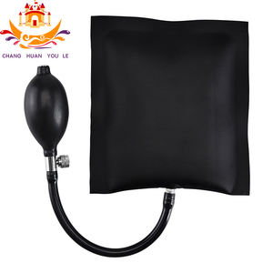 أداة فتح نوافذ السيارات المحمولة القابلة للنفخ من البلاستيك PVC TPU باللون الأسود، متينة ومبطنة، متوسطة الحجم - Product Image 1