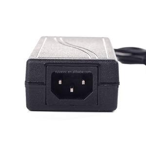 Adaptateur de convertisseur de courant alternatif répertorié par interrupteur 12 v Dc 12 volts Psu 60w <span class=keywords><strong>Trafo</strong></span> Smps Source d'alimentation 12 volts 5 ampères Adaptateur de prise secteur 12 V 5a - Product Image 6