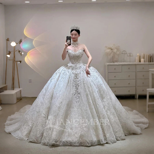 Robes de mariée intemporelles style robe de bal, en tulle blanc orné de strass, Lsjj53 Jancember - Product Image 4