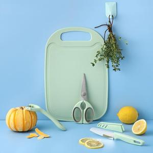Juego de 4 utensilios de cocina con tabla de cortar integrada, tijeras verdes Matcha, cuchillo pelador con funda y pelador giratorio - Product Image 3