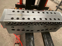 Machine de fabrication de panneaux muraux en PVC WPC Ligne de production d'extrudeuse Usine de fabrication d'équipement Machine de fabrication d'extrudeuse