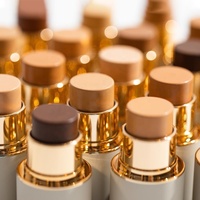 Fond de Teint en Stick Marque Privée Haute Qualité Maquillage Visage Vegan Sans Cruauté Le Meilleur Fond de Teint Imperméable et Naturel