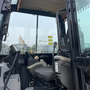 Miniexcavadora CAT 305.5E2 Usada, 98% Nueva, 5.5 Toneladas, Giro de Cola Cero, Ultracompacta, de Segunda Mano, Precio de Fábrica, Muchas Unidades en Stock - Product Image 6