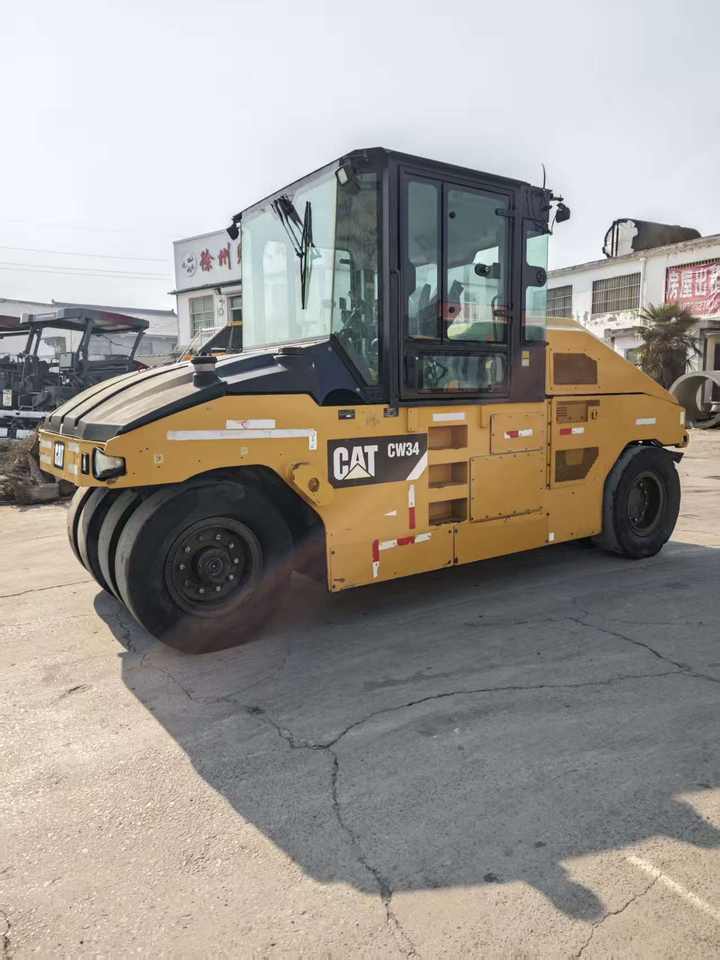 Used 2019 CAT-CW34 Caterpillar Tire Roller with Engine & Motor High ...