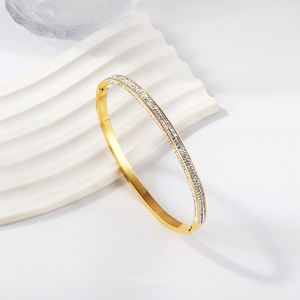 New Arrival <b>Men</b> Ladies <b>Bangle</b> Irregular Stainless Steel Creative Bracelet Personalized 18K Jewelry - Product Image 3