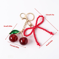 Kpop Fruit Charms Dames Kers Sleutelhanger Parel Kralen Sleutelhanger Hart Decor Luxe Auto Handtassen 3d Hangers Valentijnsdag Cadeau