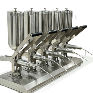 304 in acciaio inox 5L * 5 manuale Churro Filler ciambella <span class=keywords><strong>Churros</strong></span> <span class=keywords><strong>macchina</strong></span> di riempimento <span class=keywords><strong>per</strong></span> la vendita - Product Image 1