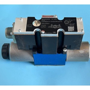 Válvula Direccional Proporcional Rexroth 4WRAE6W15-2X/G24N9K31/F1V, Configuración Predeterminada Manual - Product Image 2